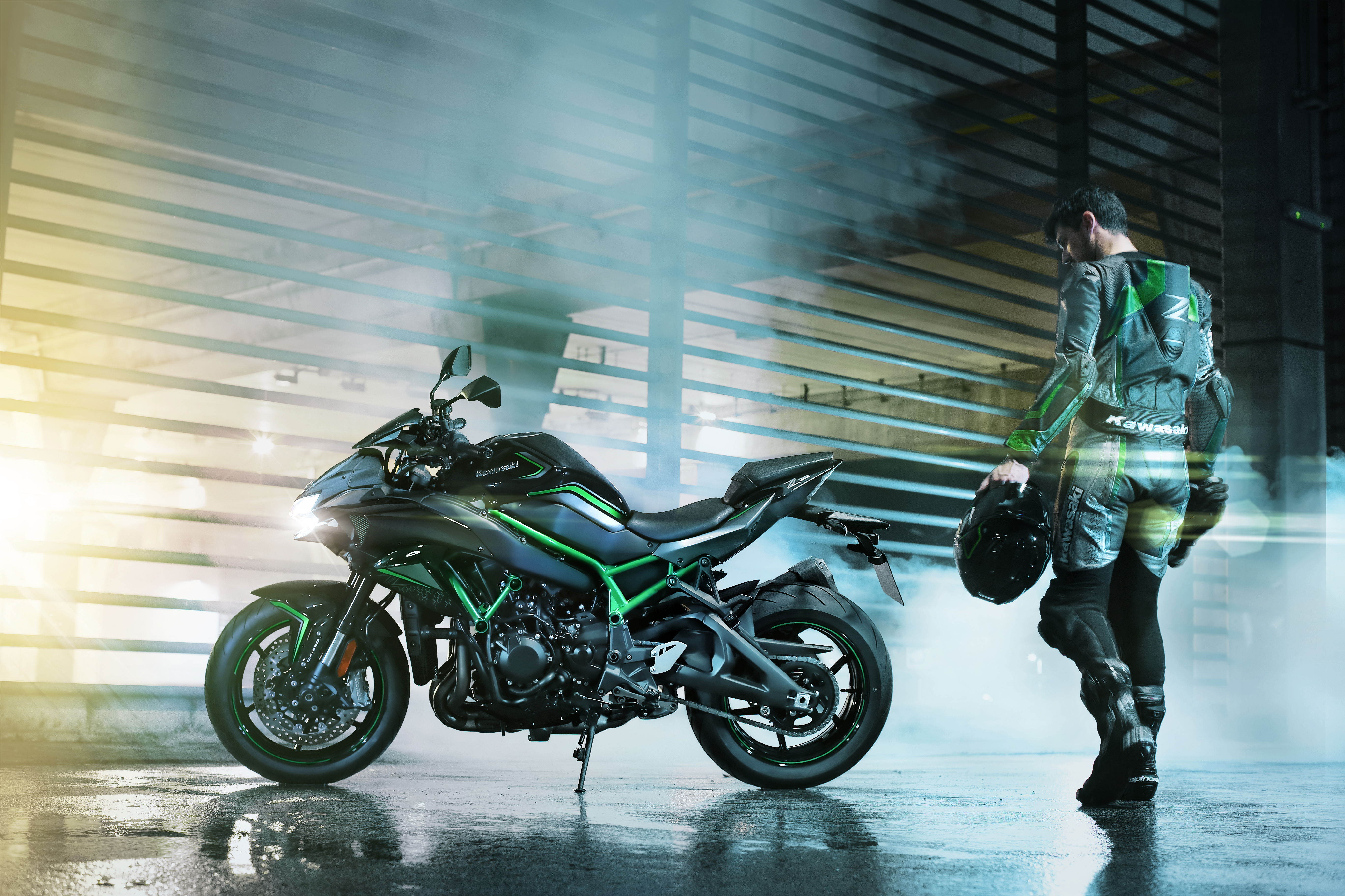 Kawasaki Z H2 - All the pictures, spec and details of new